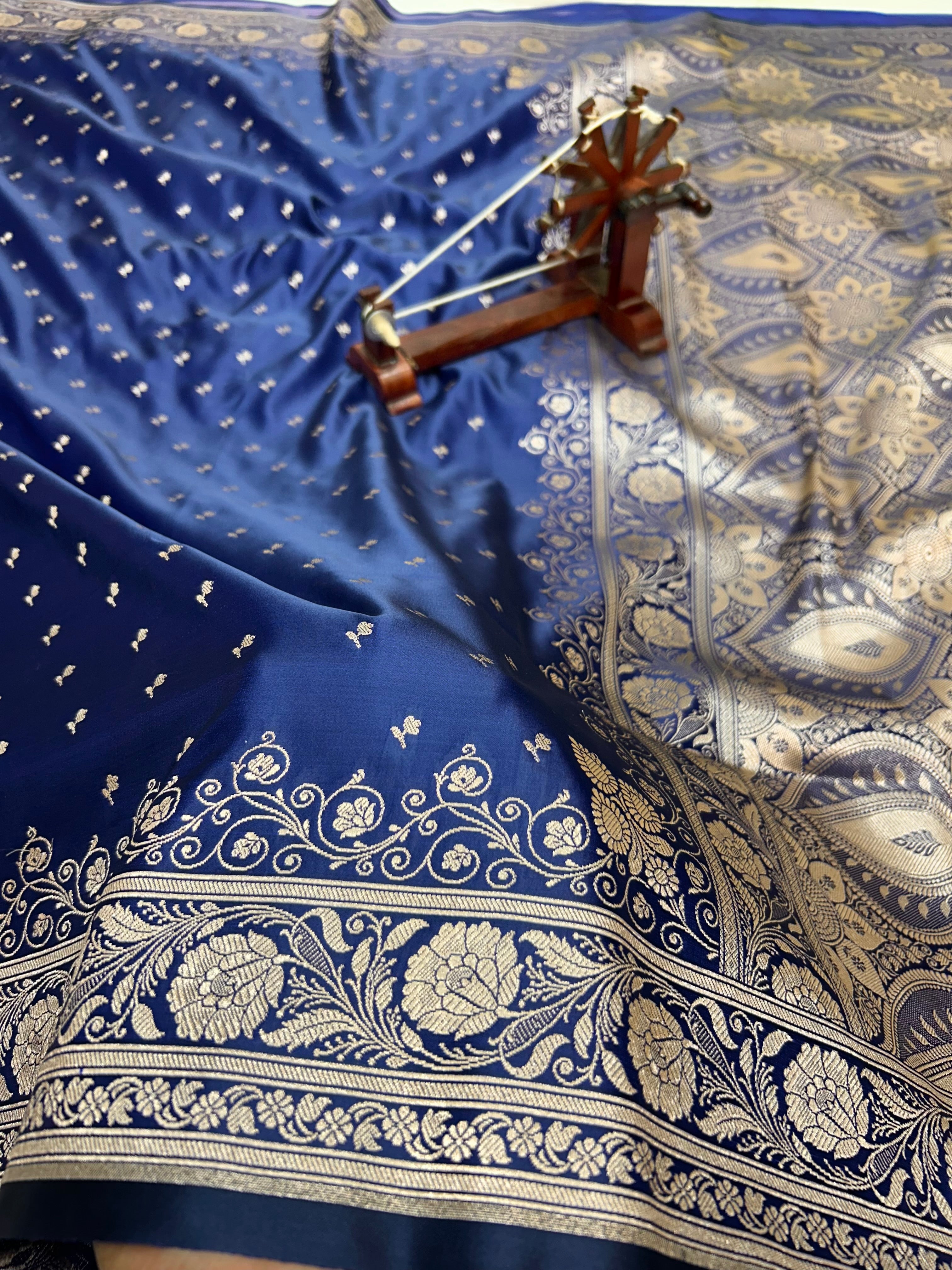 Banarasi  Handloom Katan Mashru Silk Saree