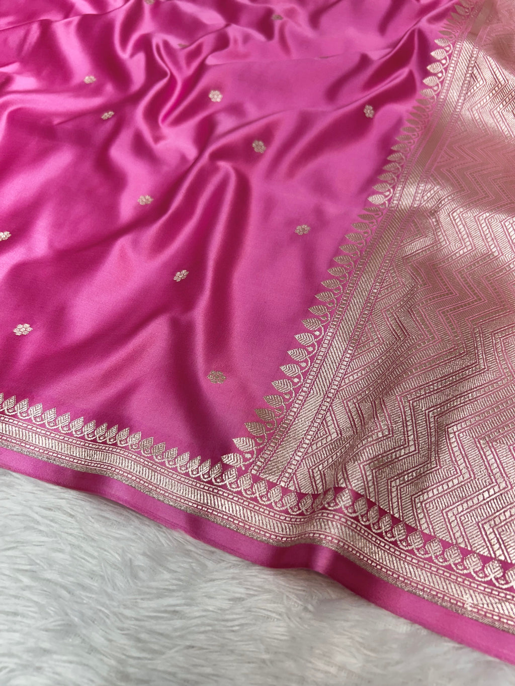 Exquisite Handloom Mashru Katan Saree – Delicate Buti Work with Slim Border & Striped Blouse