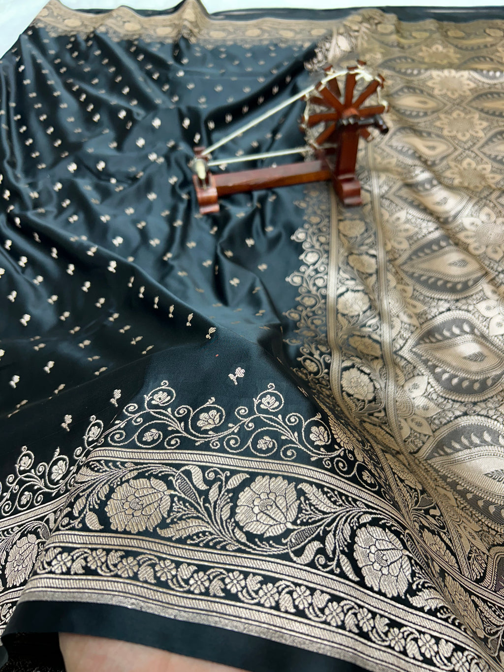 Banarasi Handloom Katan Mashru Silk Saree Luxury Black