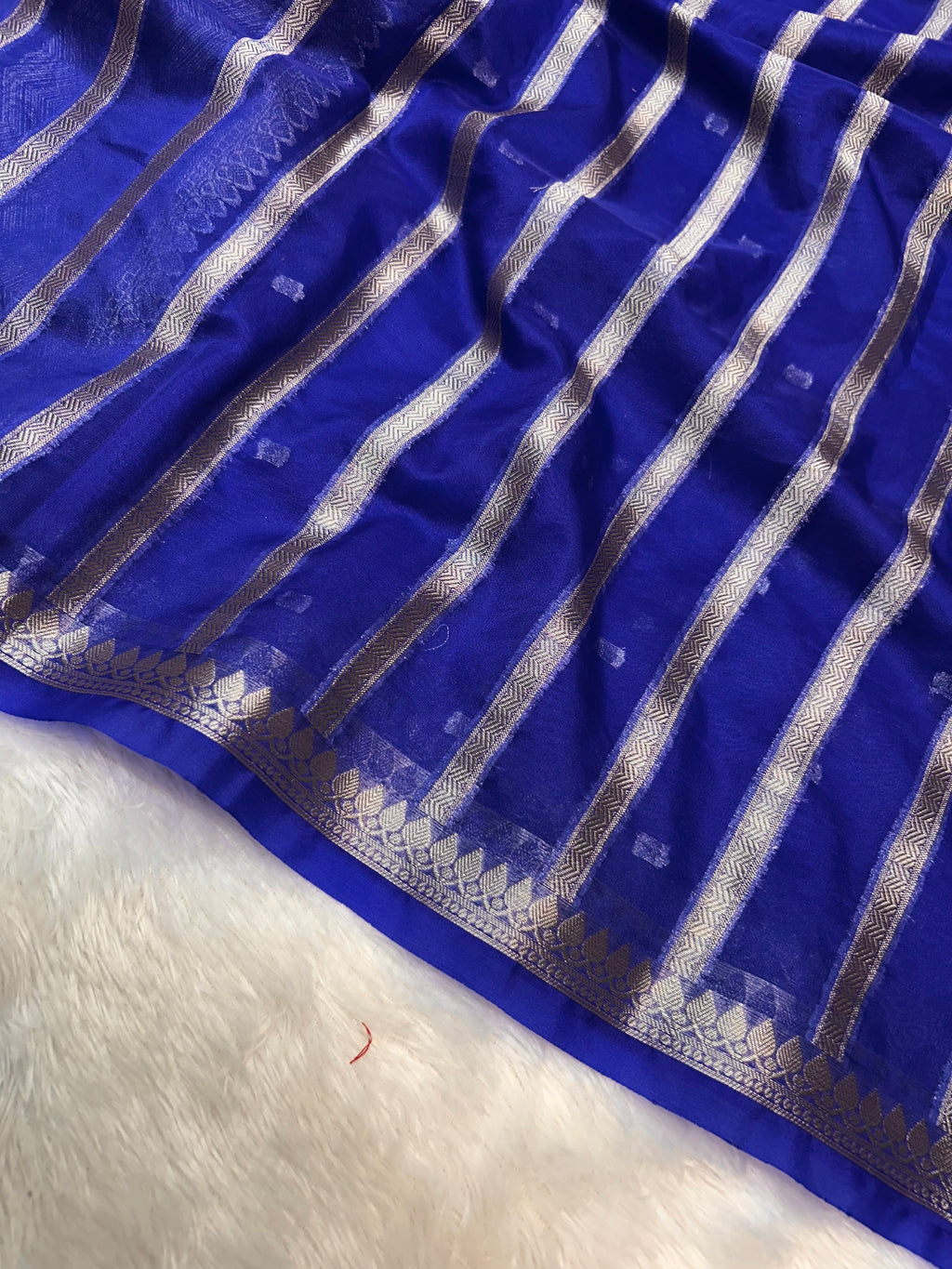 Banarasi Kora Organza Silk Saree with Small Buti, Slim Border & Designer Pallu