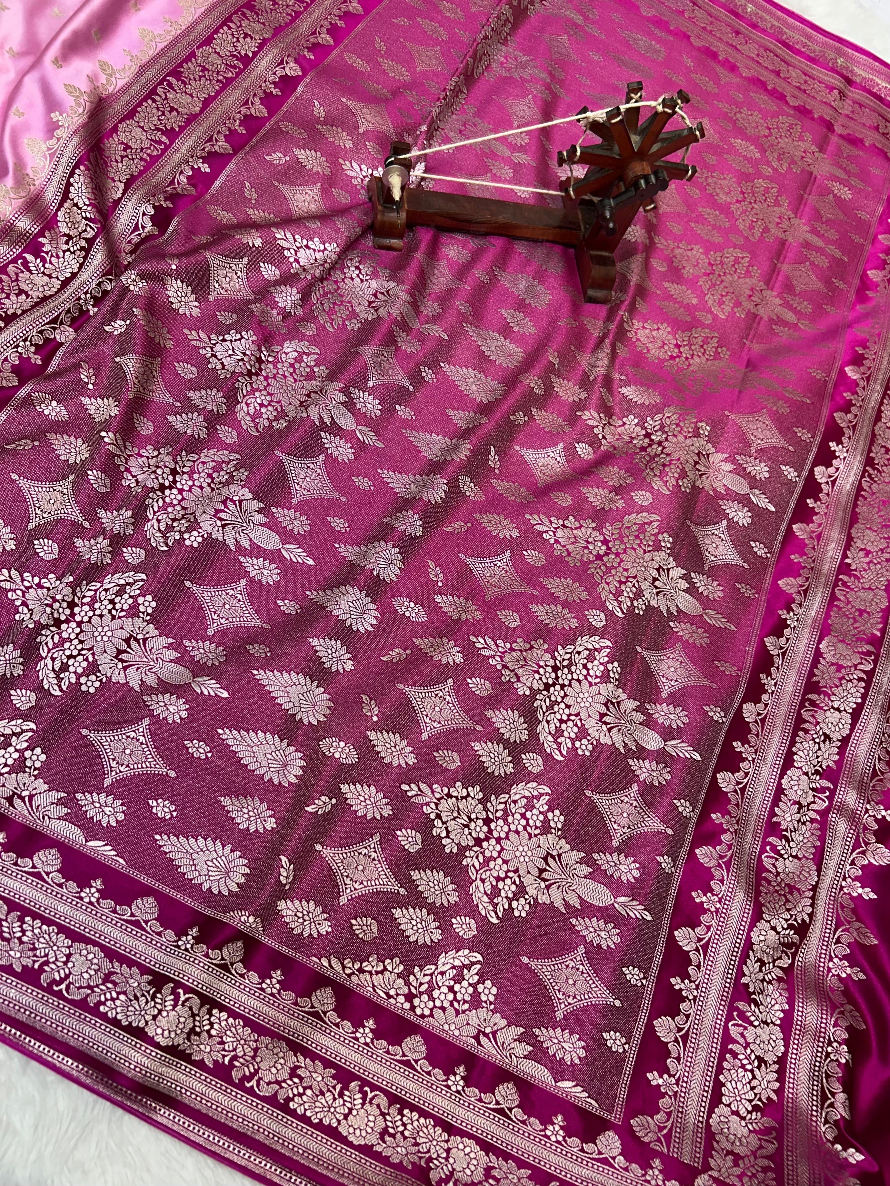 Banarasi Handloom Katan Mashru Traditional Buti Weaving Pink & Hot Pink Contrast Saree