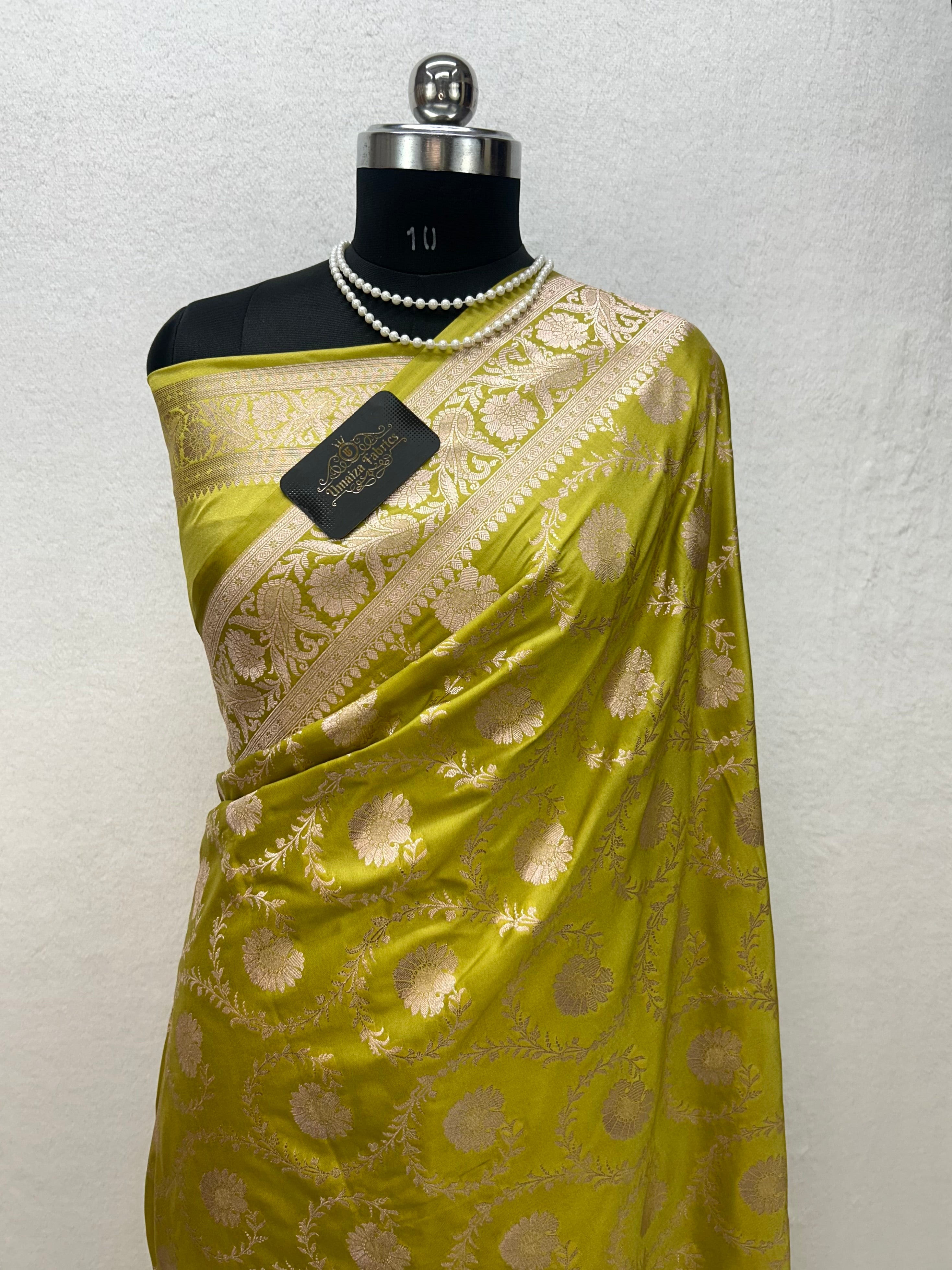Banarasi Handloom Katan Mashru Traditional Jaal Weaving Mehadi Green Saree