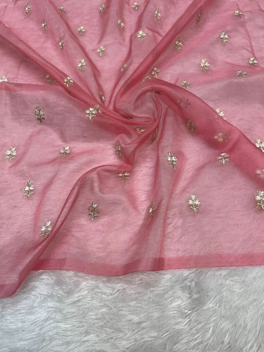 Designer Kora Organza With Elegant Applique Work & Scallop Border
