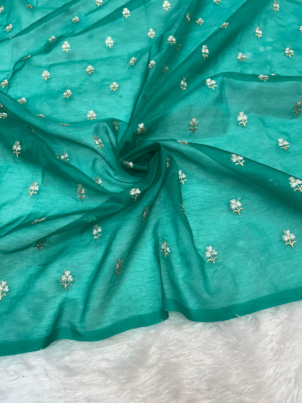 Designer Kora Organza With Elegant Applique Work & Scallop Border