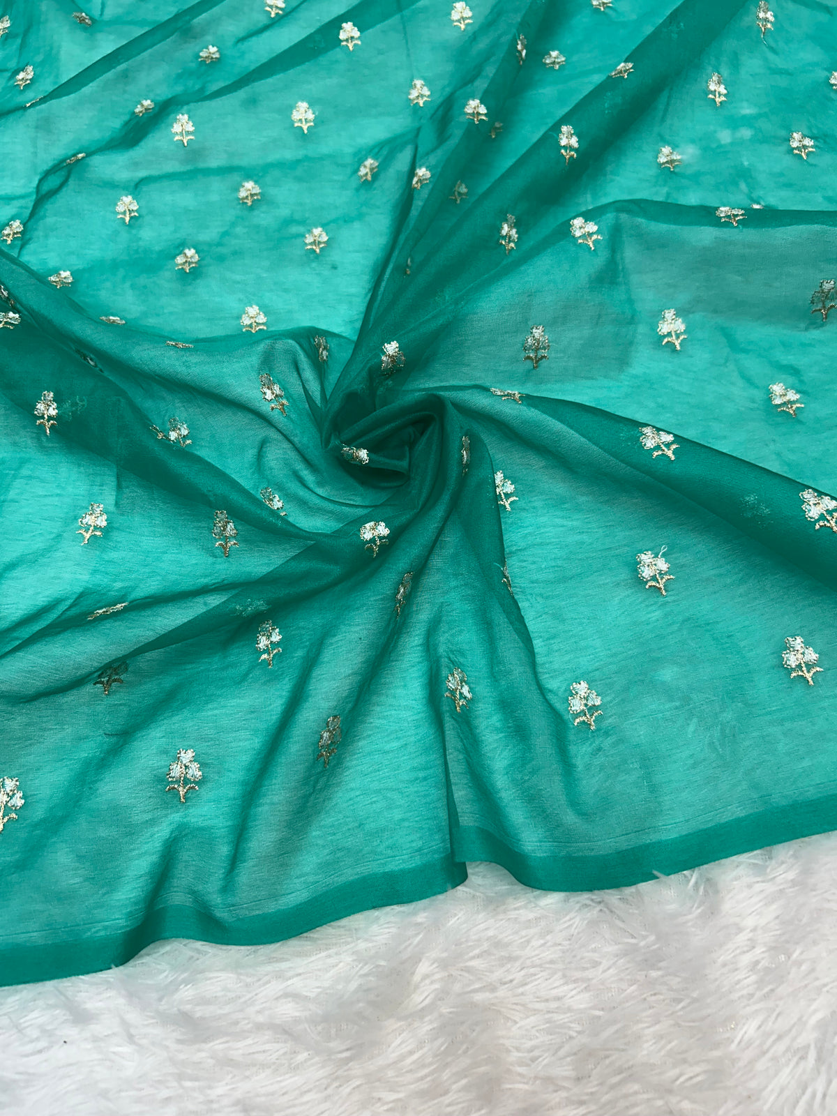 Designer Kora Organza With Elegant Applique Work & Scallop Border