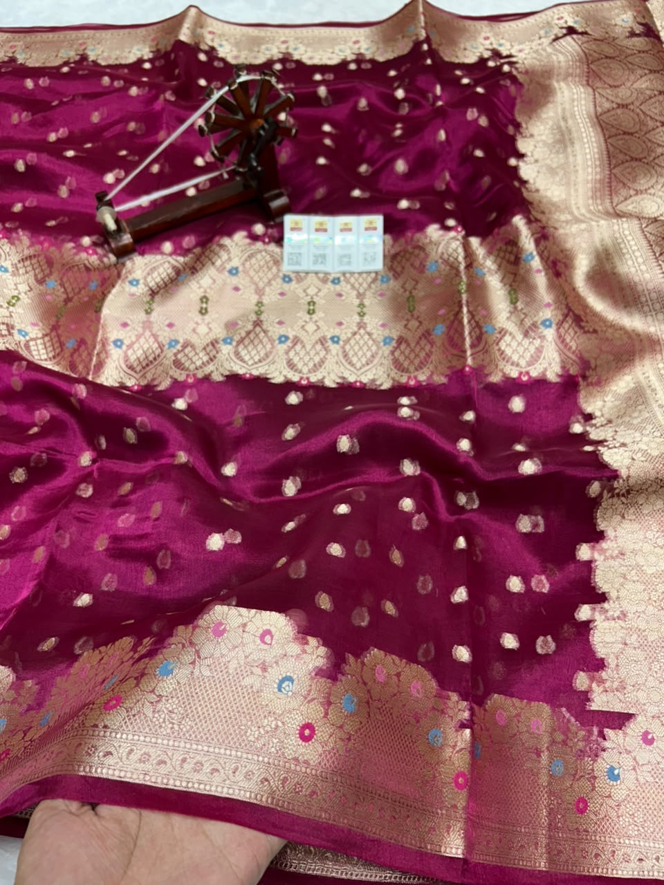 Banarasi Pure Glass Tissue Silk Saree flower Minakari Border