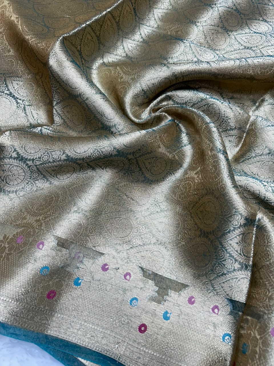 Banarasi Pure Glass Tissue Silk Saree flower Minakari Border