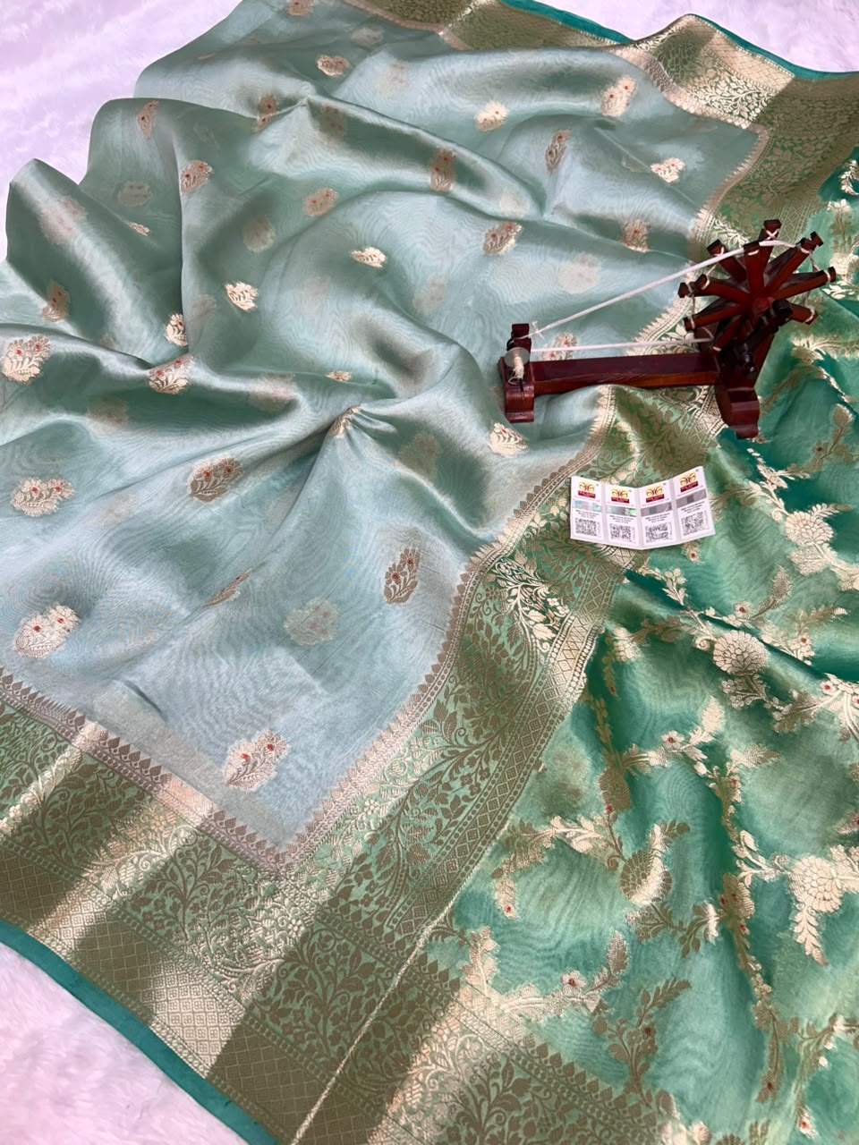 Pure Green Mango Silk Saree All Over Beautiful Minakari Gala Buti