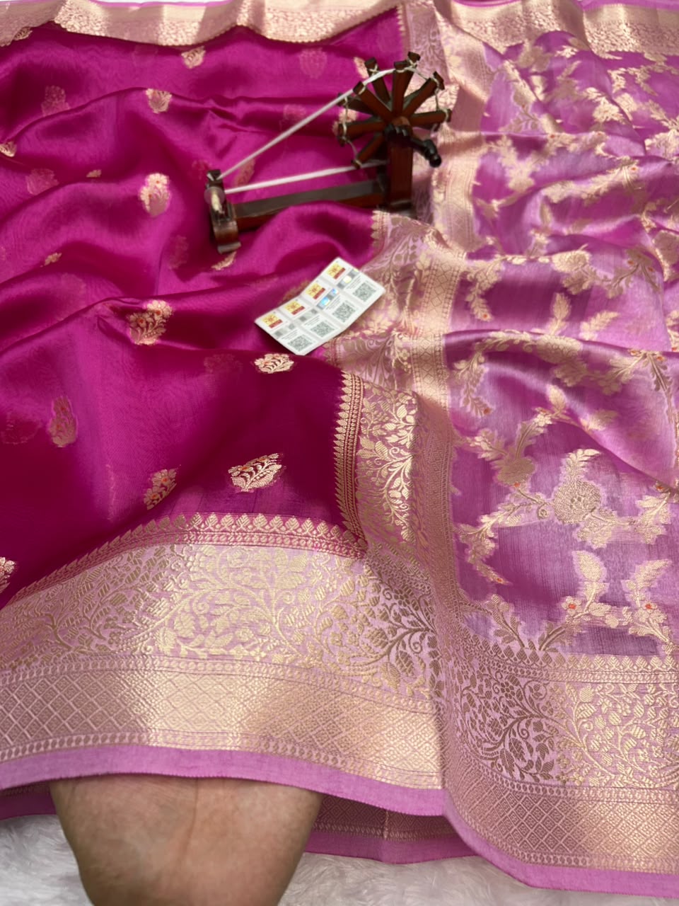 Pure Green Mango Silk Saree All Over Beautiful Minakari Gala Buti