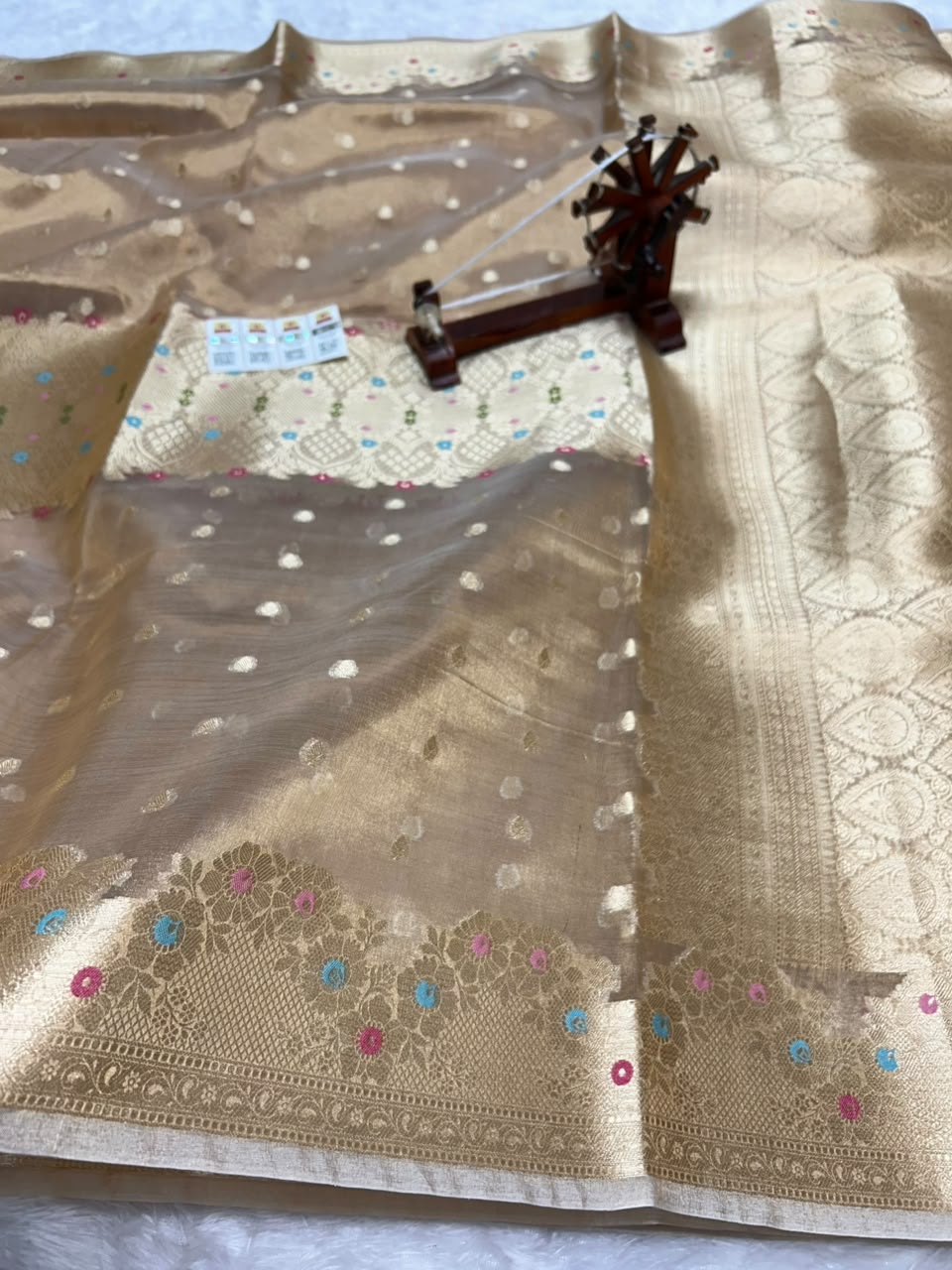 Banarasi Pure Glass Tissue Silk Saree flower Minakari Border