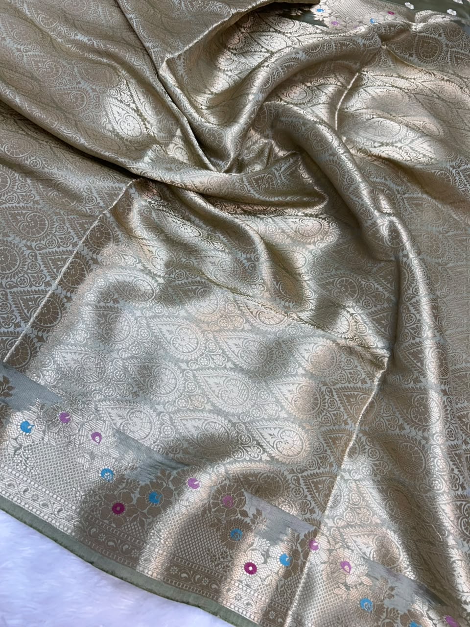 Pure Green Mango Silk Saree Flower Minakari Border