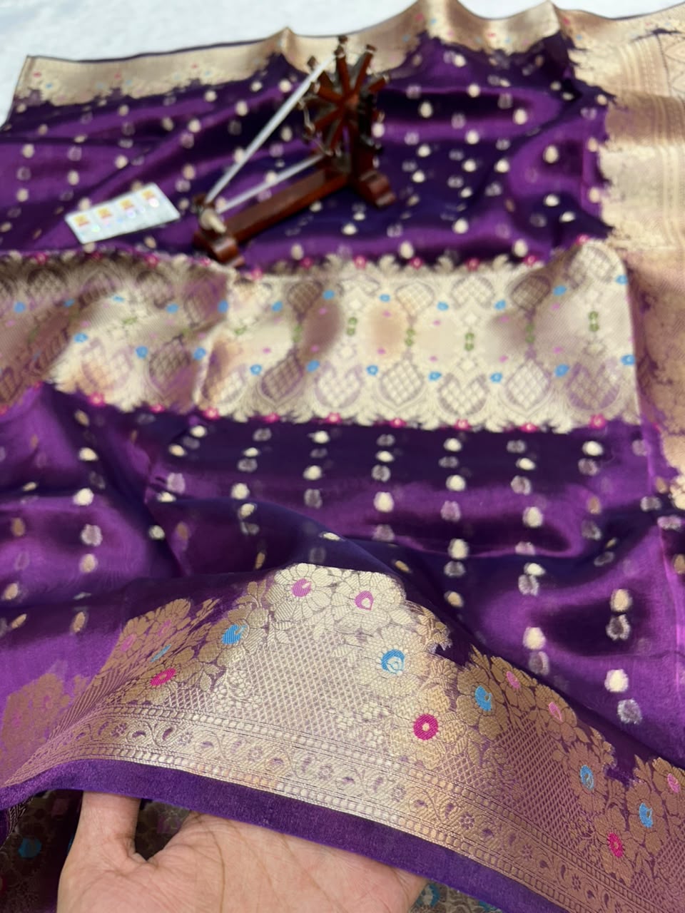 Banarasi Pure Glass Tissue Silk Saree flower Minakari Border