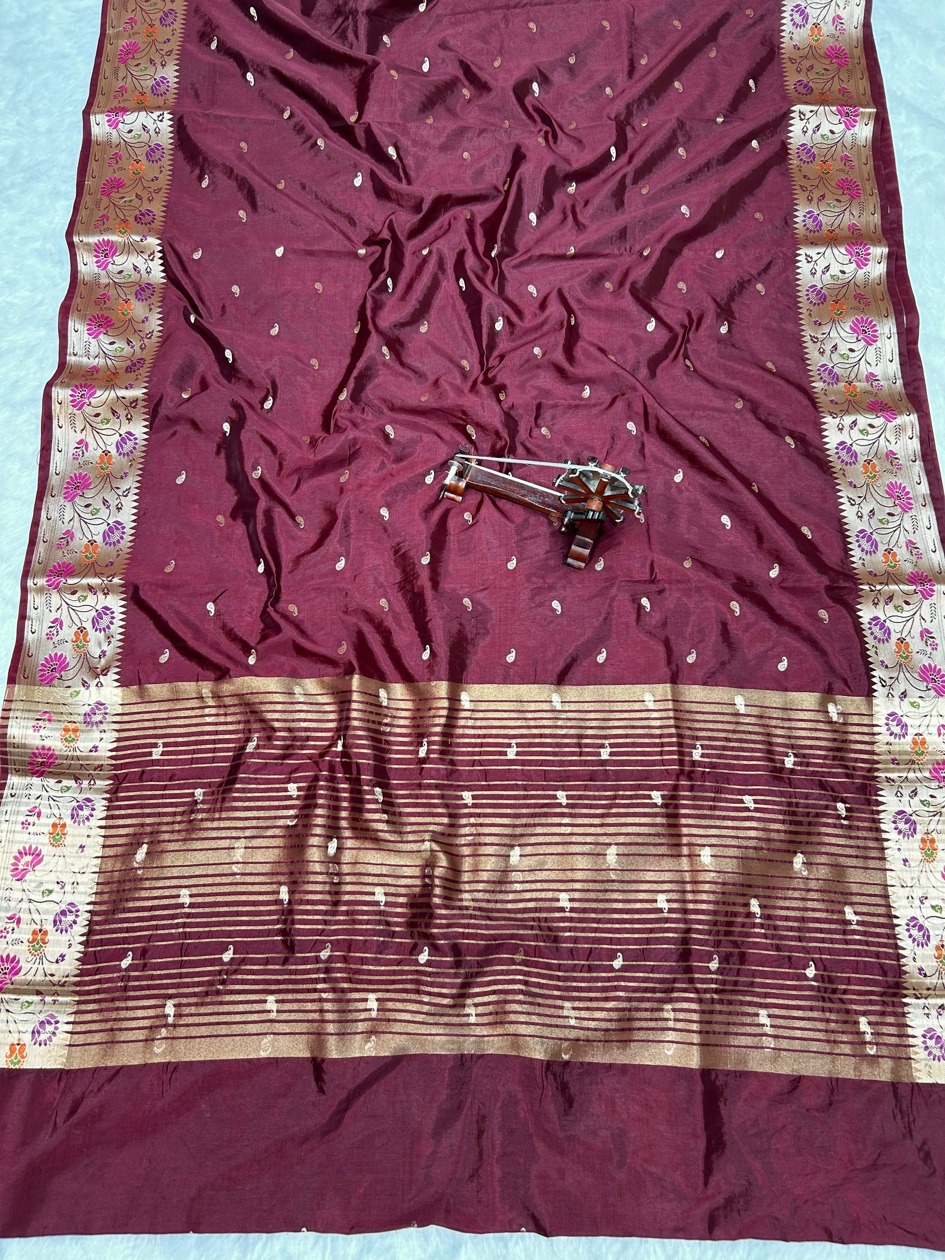 Banarasi Russian katan Silk Saree Tilfi Minakari Paithani Border