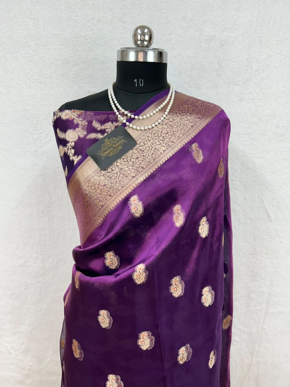 Banarasi Pure Glass Tissue Silk Saree All Over Beautiful Minakari Gala Buti