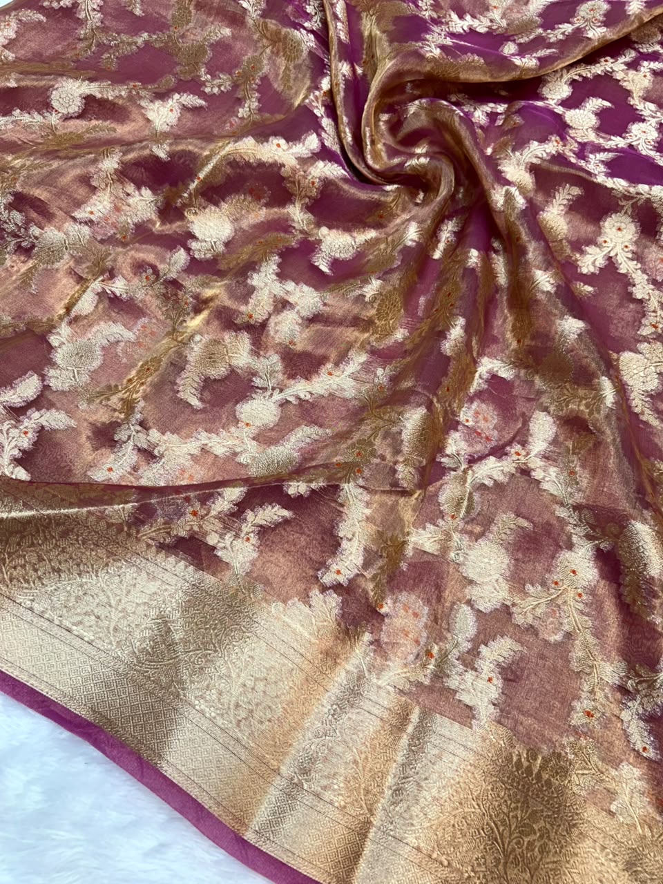 Banarasi Pure Glass Tissue Silk Saree All Over Beautiful Minakari Gala Buti