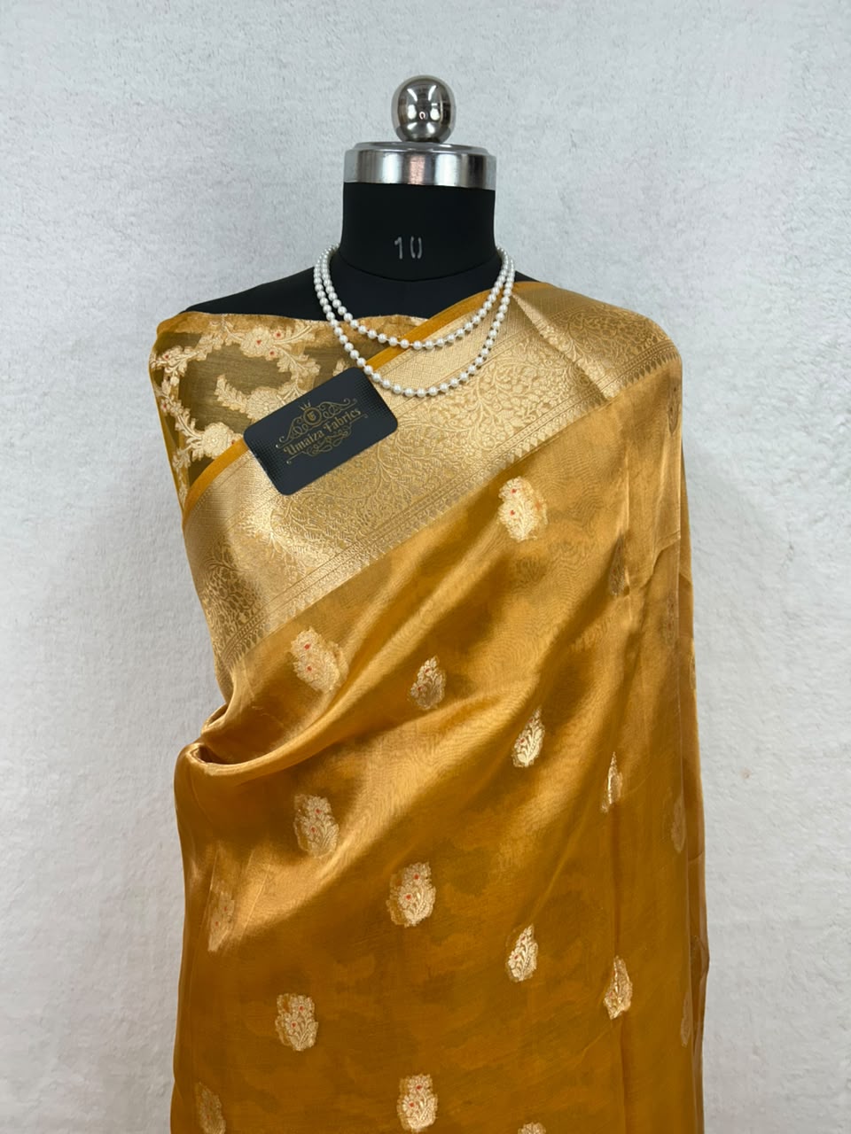 Banarasi Pure Glass Tissue Silk Saree All Over Beautiful Minakari Gala Buti