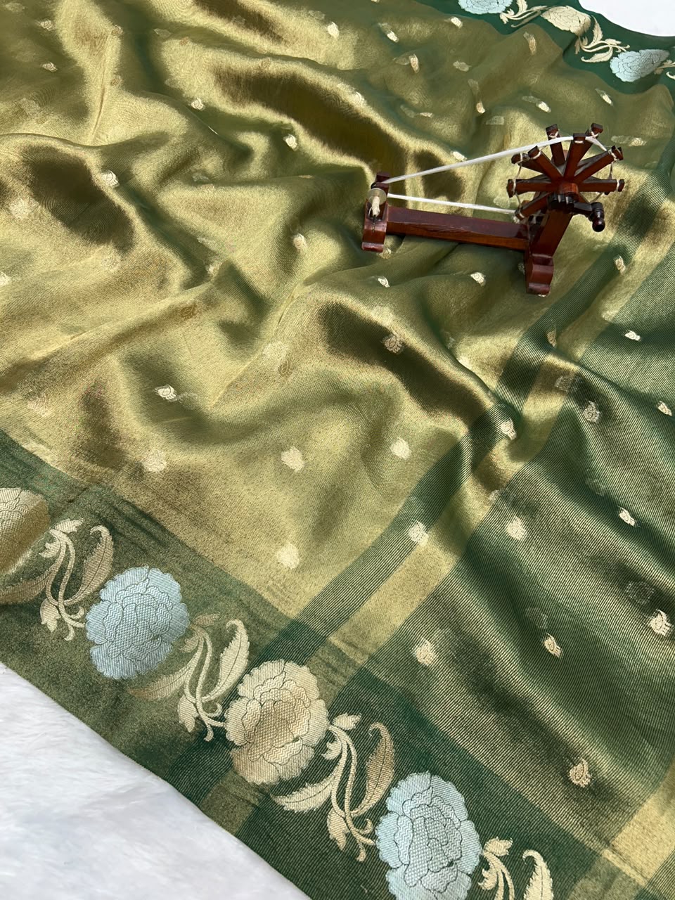 Banarasi Tissue Silk Saree Sona Rupa Weaving Border Satan Minakari