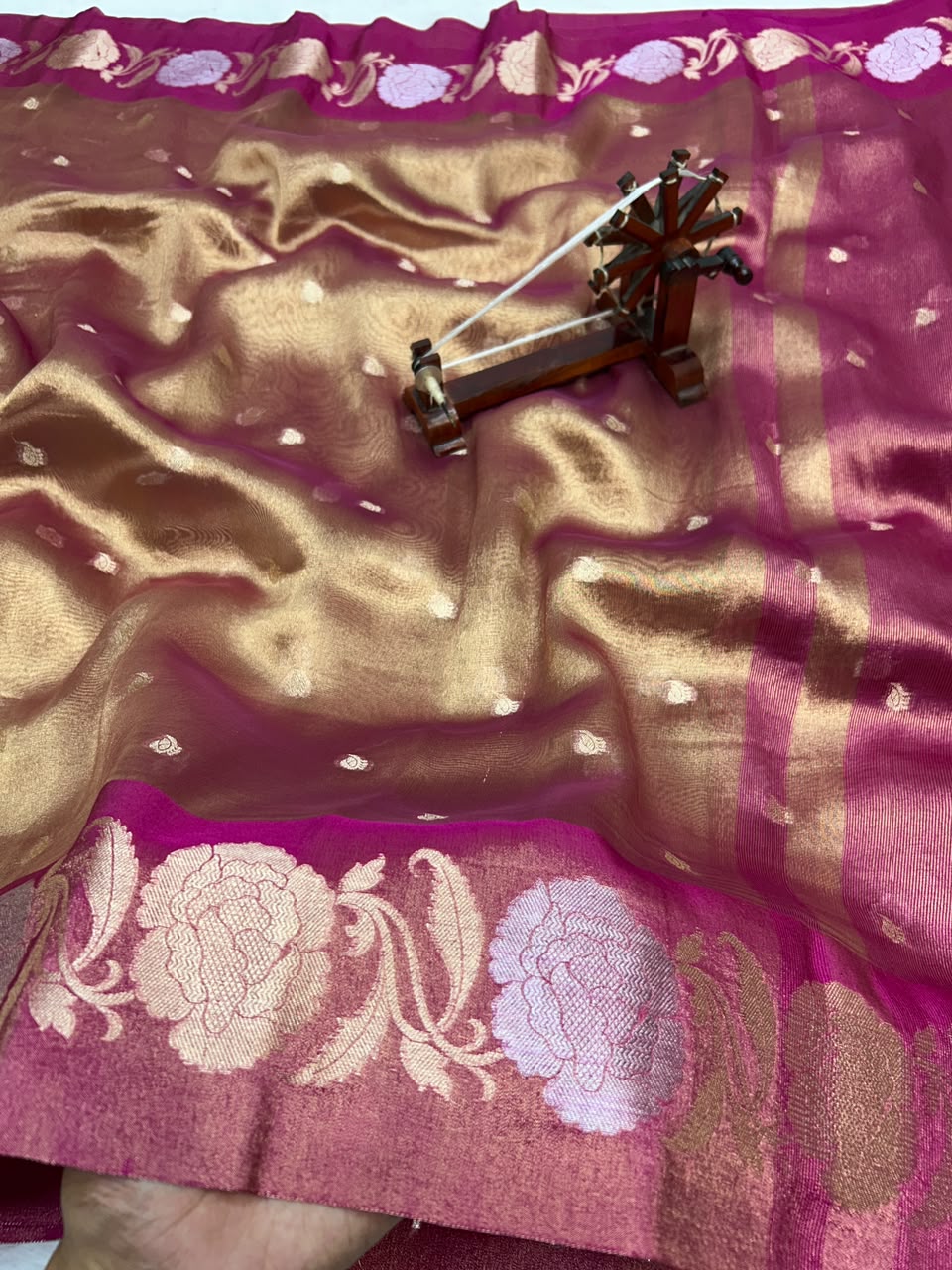 Banarasi Tissue Silk Saree Sona Rupa Weaving Border Satan Minakari