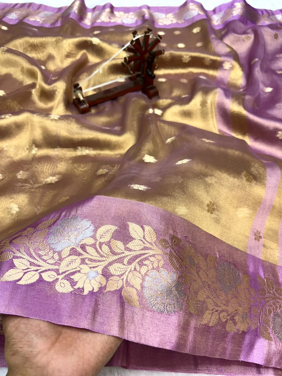 Banarasi Tissue Silk Saree Sona Rupa Weaving Border Satan Minakari