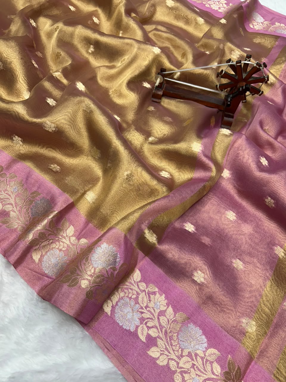 Banarasi Tissue Silk Saree Sona Rupa Weaving Border Satan Minakari
