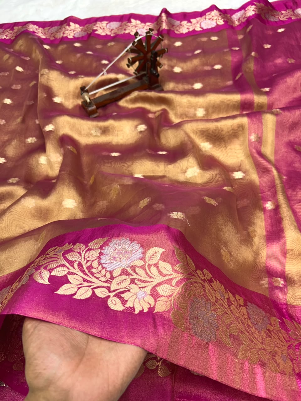 Banarasi Tissue Silk Saree Sona Rupa Weaving Border Satan Minakari