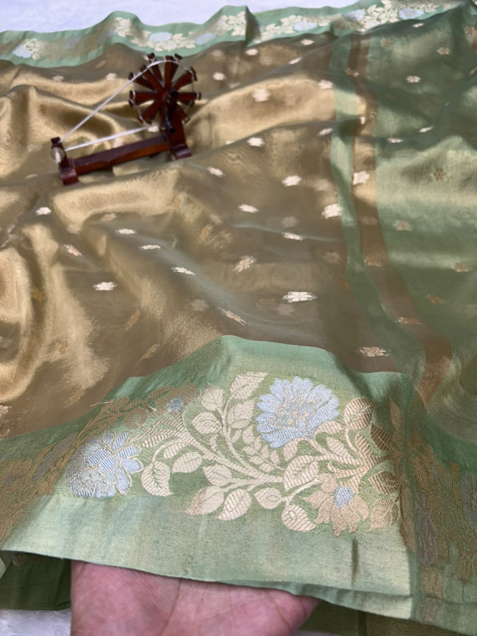 Banarasi Tissue Silk Saree Sona Rupa Weaving Border Satan Minakari